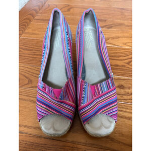 Toms Women’s Wedge Peep Toe Sandals Size 10 Pink Multicolor EUC